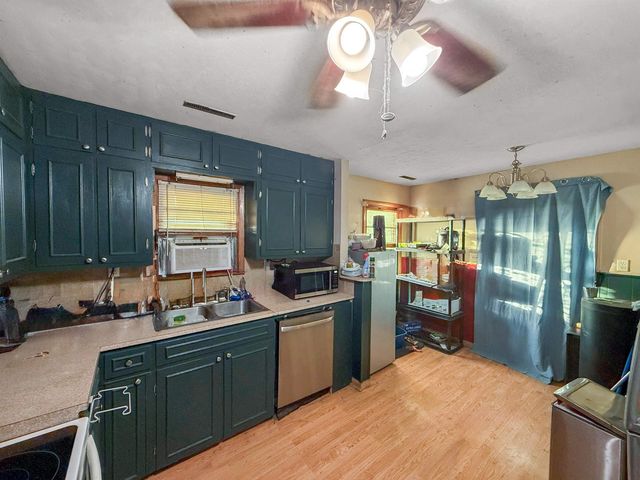 4291 SW Prairie Creek Rd, Benton, KS 67017