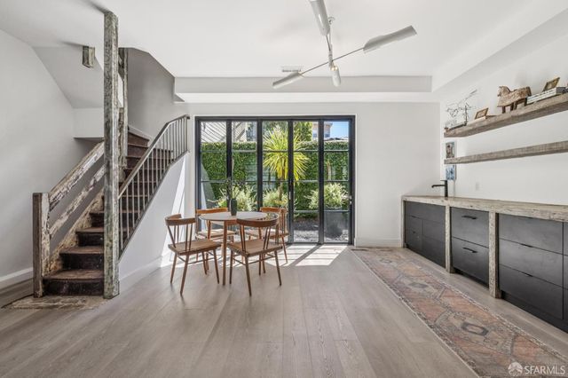 1698 Armstrong Avenue, San Francisco, CA 94124