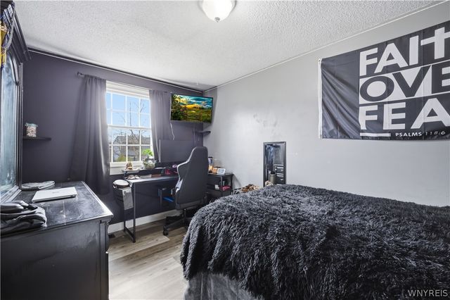 6963 Northview Drive, Lockport Town, NY 14094