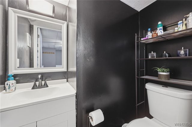 6963 Northview Drive, Lockport Town, NY 14094