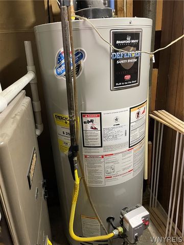 6963 Northview Drive, Lockport Town, NY 14094