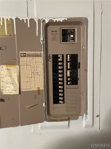 6963 Northview Drive, Lockport Town, NY 14094