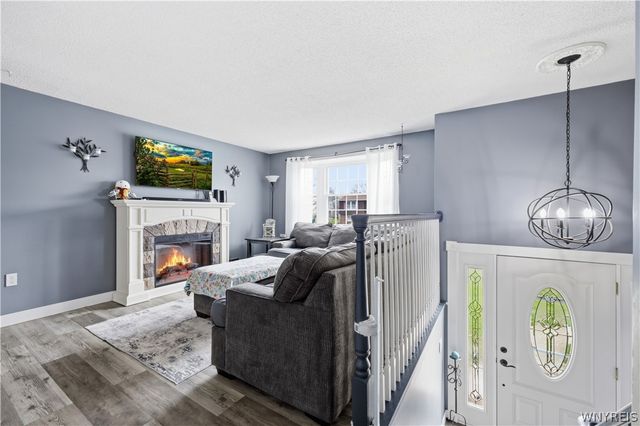 6963 Northview Drive, Lockport Town, NY 14094