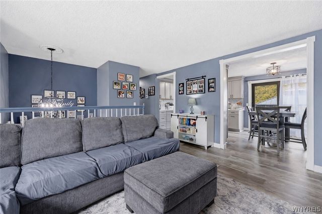 6963 Northview Drive, Lockport Town, NY 14094