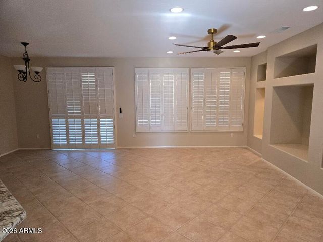 20480 N CANYON WHISPER Drive, Surprise, AZ 85387