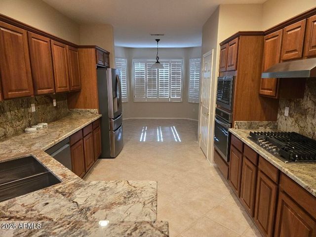 20480 N CANYON WHISPER Drive, Surprise, AZ 85387