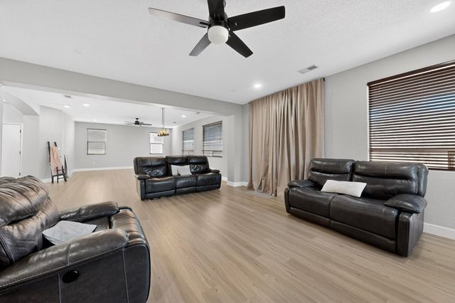 8035 Sand Springs Road NW, Albuquerque, NM 87114