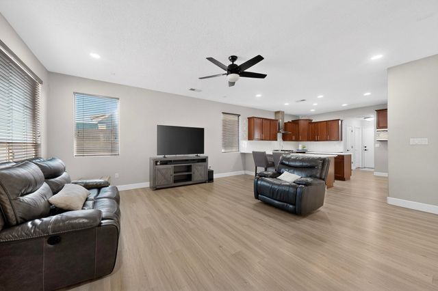 8035 Sand Springs Road NW, Albuquerque, NM 87114