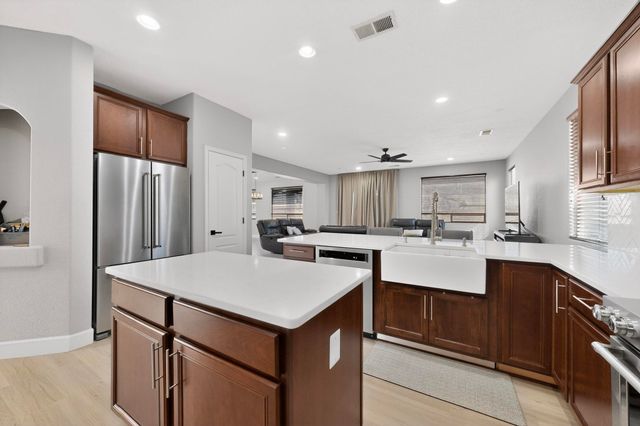 8035 Sand Springs Road NW, Albuquerque, NM 87114