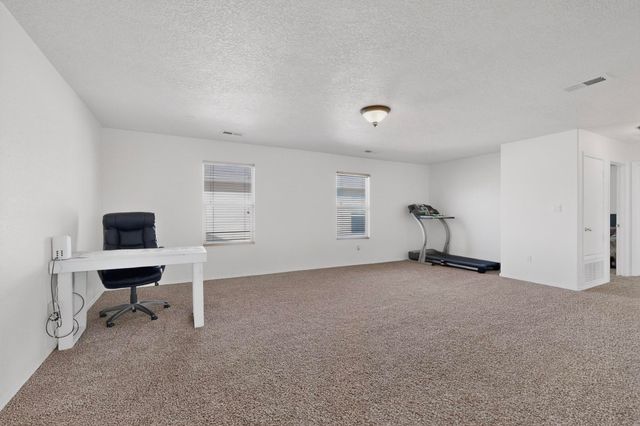 8035 Sand Springs Road NW, Albuquerque, NM 87114