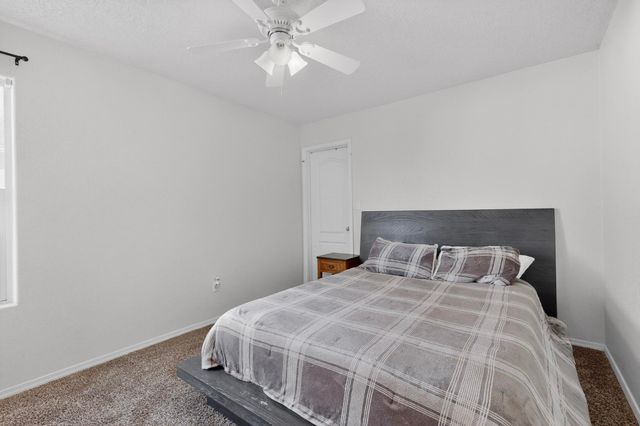 8035 Sand Springs Road NW, Albuquerque, NM 87114