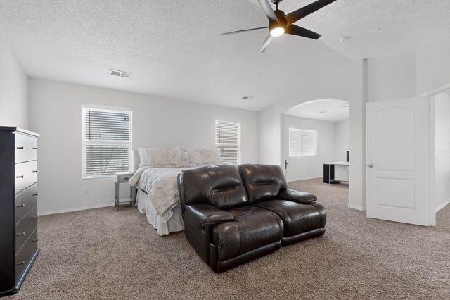 8035 Sand Springs Road NW, Albuquerque, NM 87114