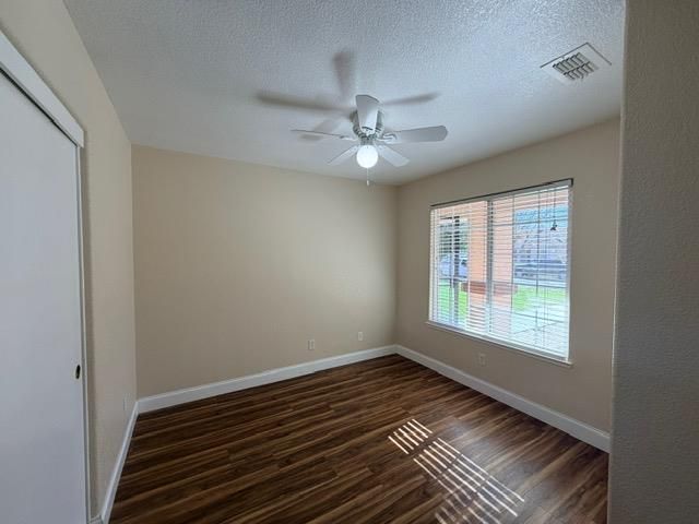 1923 Hardial Dr, Yuba City, CA 95993