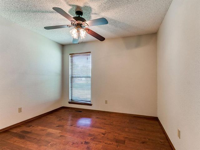 4721 Persimmon Court, Norman, OK 73072