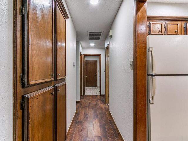 4721 Persimmon Court, Norman, OK 73072