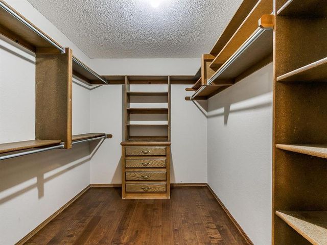 4721 Persimmon Court, Norman, OK 73072