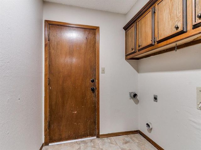 4721 Persimmon Court, Norman, OK 73072