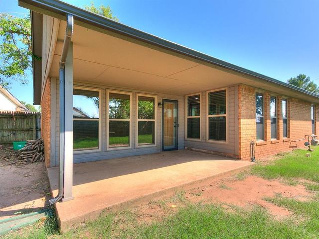 4721 Persimmon Court, Norman, OK 73072