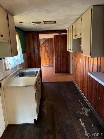 9497 Harrison Street, Evans, NY 14006