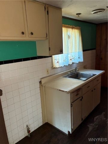 9497 Harrison Street, Evans, NY 14006