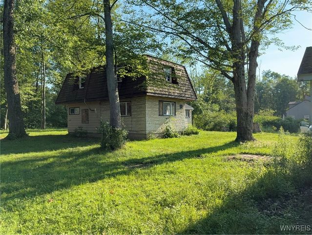 9497 Harrison Street, Evans, NY 14006