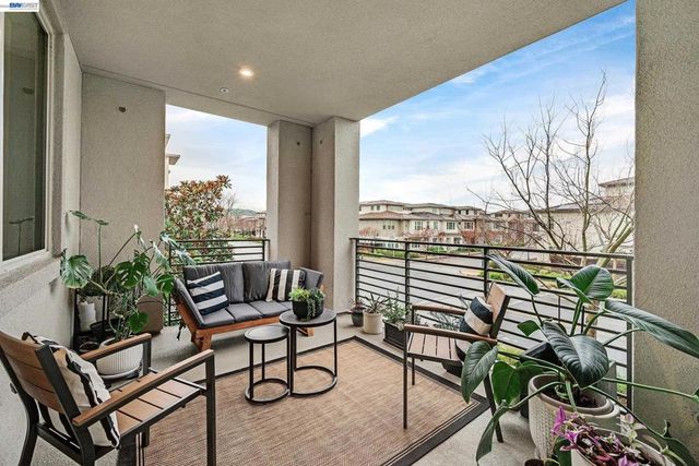 5630 Central parkway unit 202 202, Dublin, CA 94568