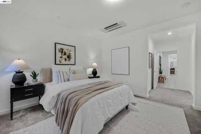 5630 Central parkway unit 202 202, Dublin, CA 94568