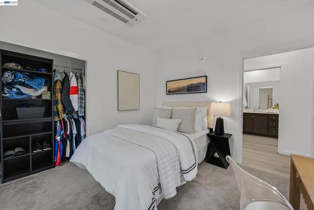 5630 Central parkway unit 202 202, Dublin, CA 94568