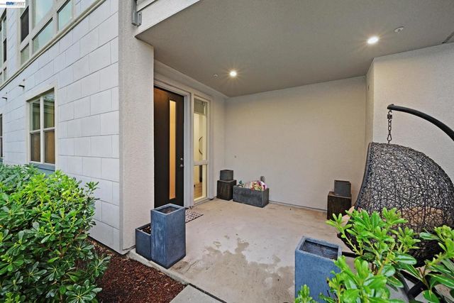 5630 Central parkway unit 202 202, Dublin, CA 94568