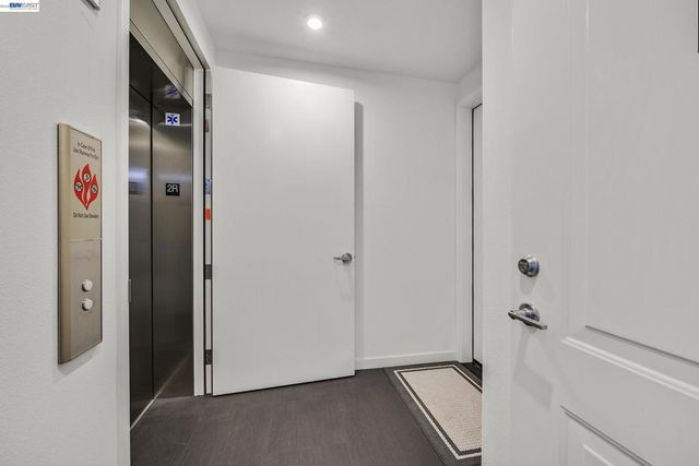 5630 Central parkway unit 202 202, Dublin, CA 94568