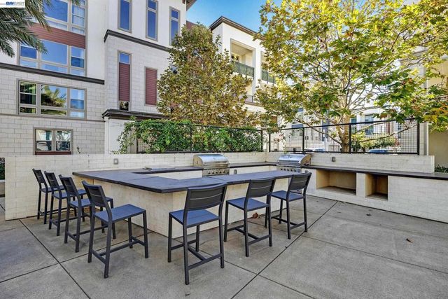 5630 Central parkway unit 202 202, Dublin, CA 94568