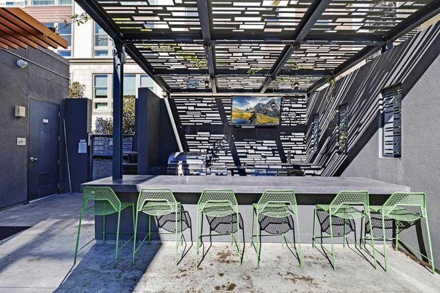 5630 Central parkway unit 202 202, Dublin, CA 94568