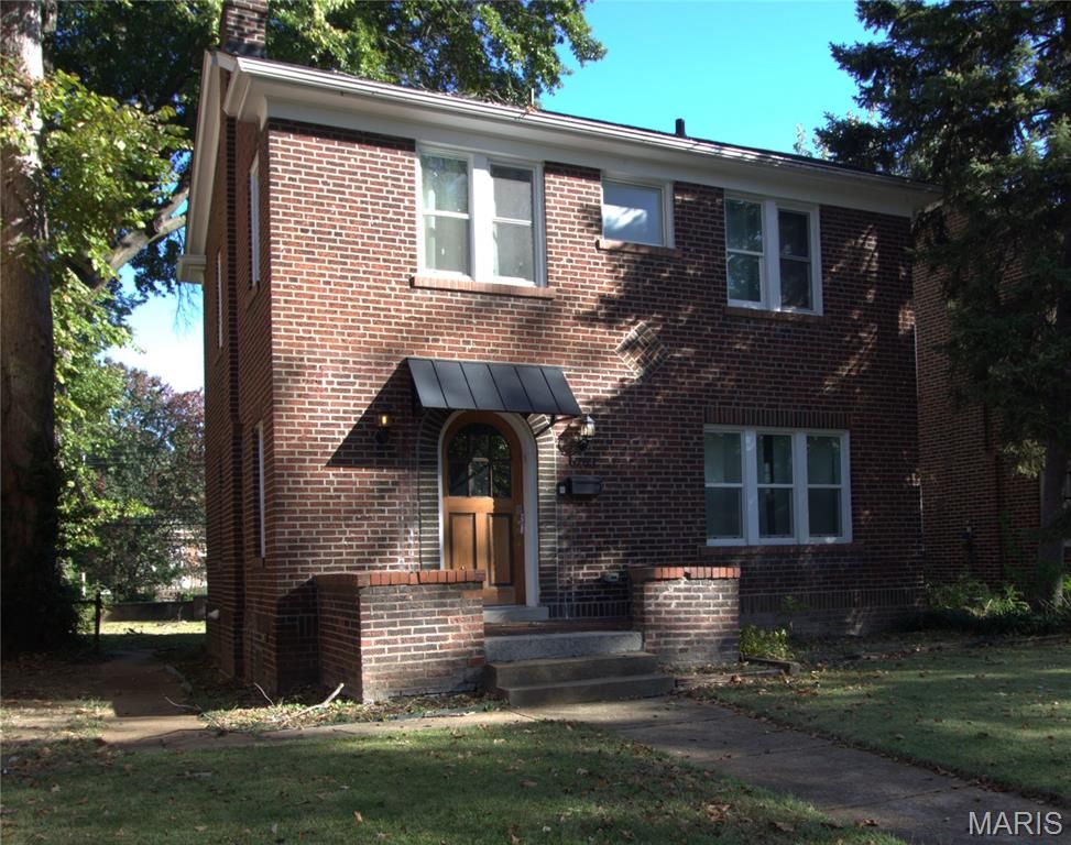 6763 Chamberlain Avenue, University City, MO 63130