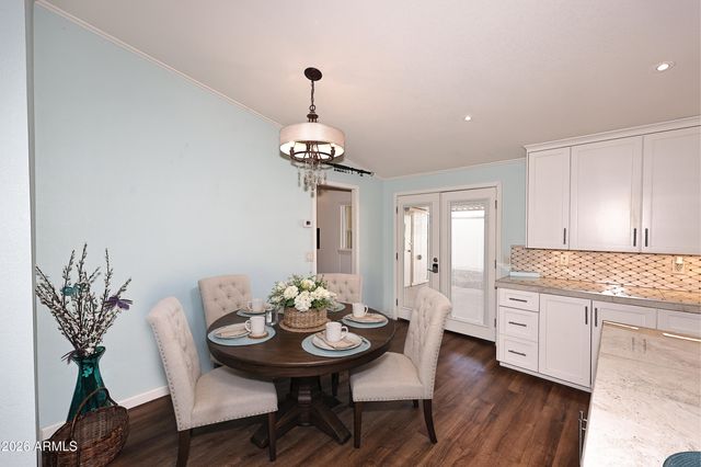 9328 E SUN LAKES Boulevard S, Sun Lakes, AZ 85248