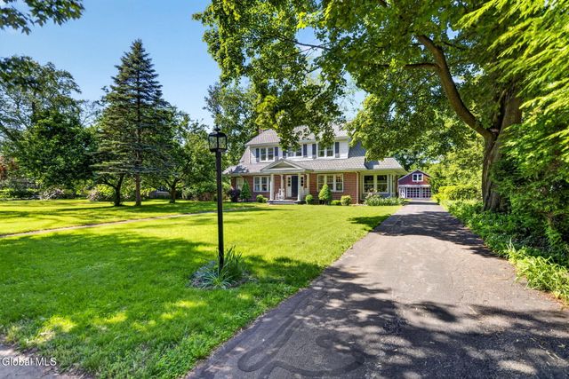 31 Sunnyside Road, Scotia, NY 12302