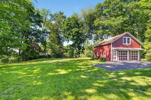 31 Sunnyside Road, Scotia, NY 12302
