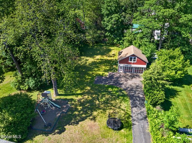 31 Sunnyside Road, Scotia, NY 12302