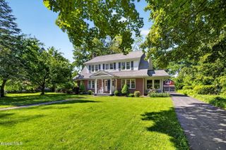 31 Sunnyside Road, Scotia, NY 12302