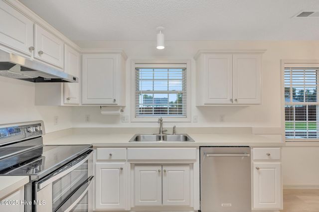 6923 Springer Road, Wilmington, NC 28411