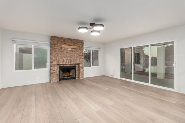 5656 W Abraham Lane, Glendale, AZ 85308