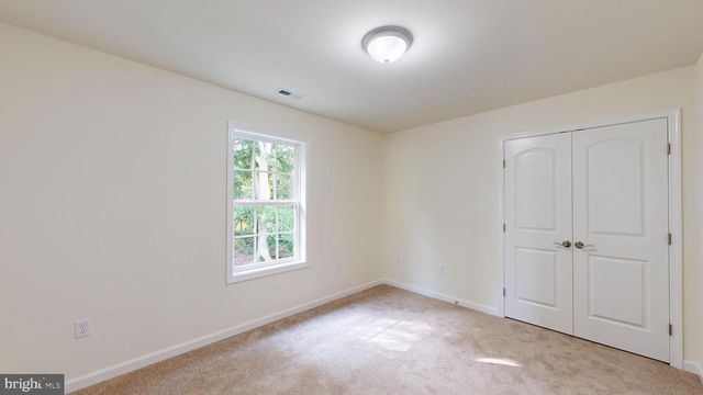 107 NICHOLAS CT, New Castle, DE 19720