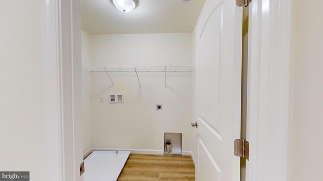 107 NICHOLAS CT, New Castle, DE 19720