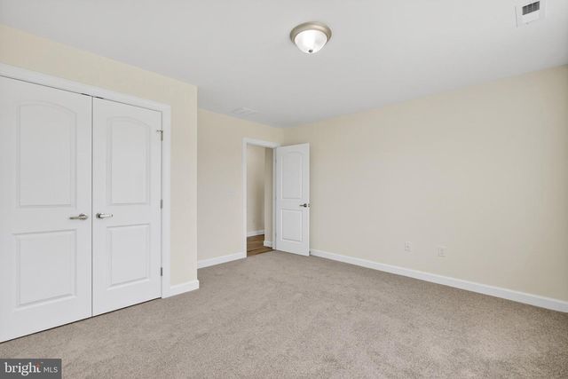 107 NICHOLAS CT, New Castle, DE 19720