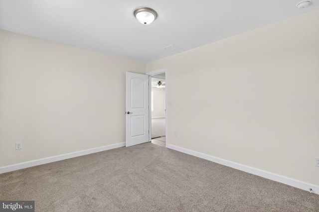 107 NICHOLAS CT, New Castle, DE 19720