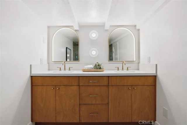 21 La Cadena Street, Santa Barbara, CA 93103