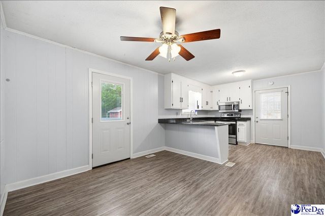 1007 Greenleaf Road, Hartsville, SC 29550