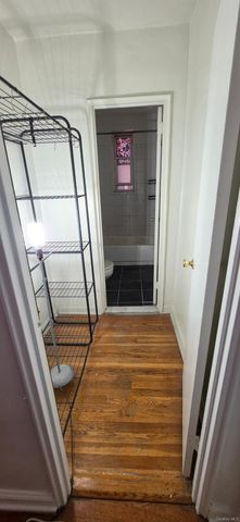 14325 84th Drive 2E, Jamaica, NY 11435
