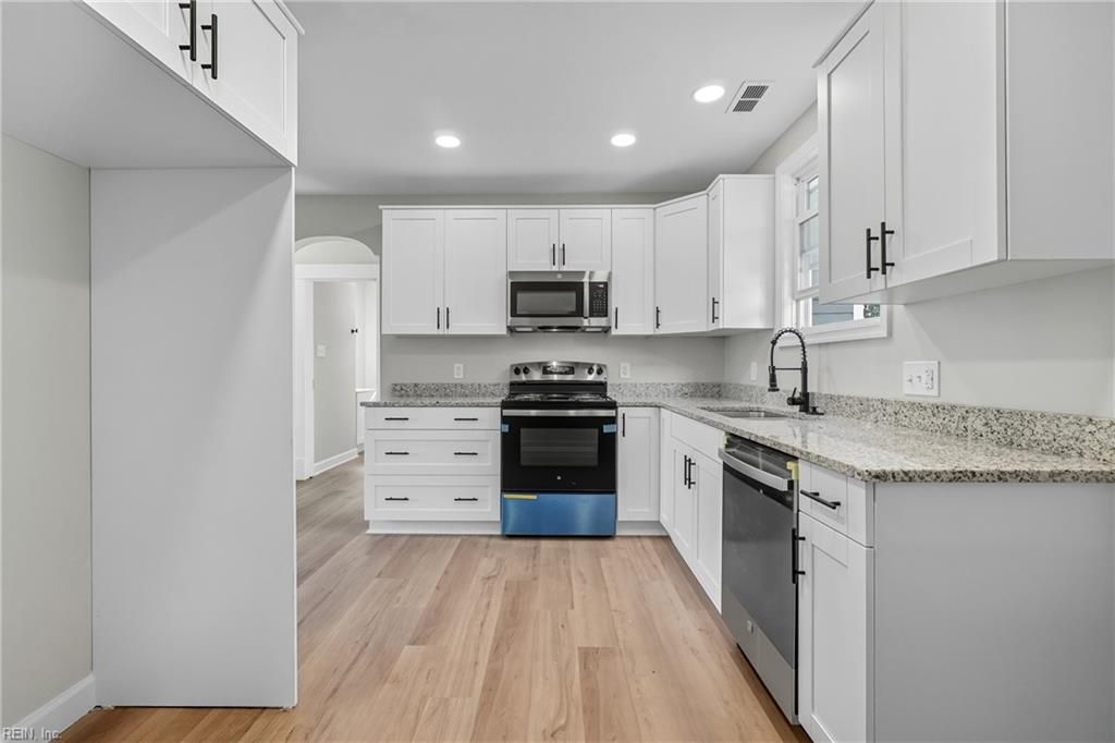 4621 Columbia ST, Portsmouth, VA 23707