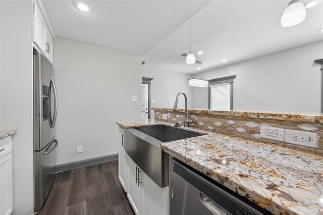 11280 Braes Forest Drive 406, Houston, TX 77071