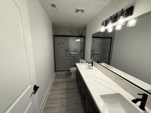 19232 Deane Drive, Madera, CA 93638